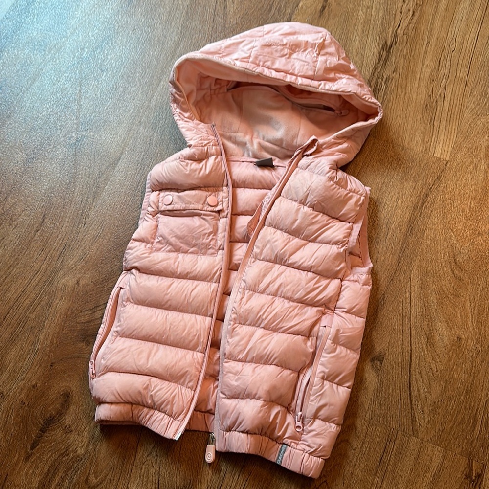 Cub Coat kitten down vest
